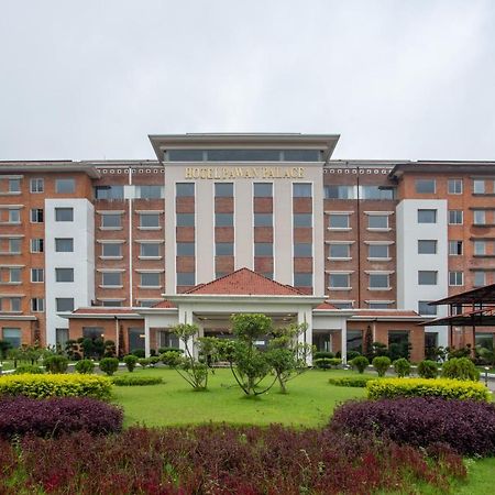 Pawan Palace, Lumbini 外观 照片