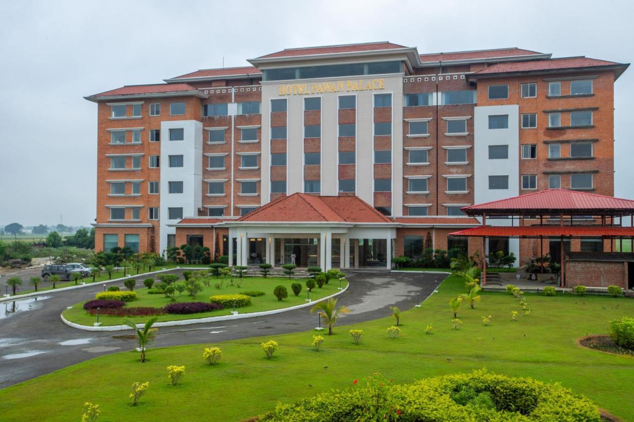 Pawan Palace, Lumbini 外观 照片